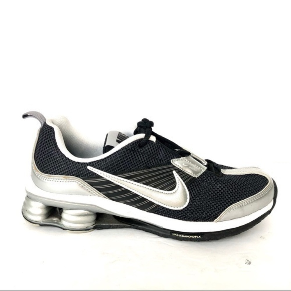 Nike Diamond FLX sneakers